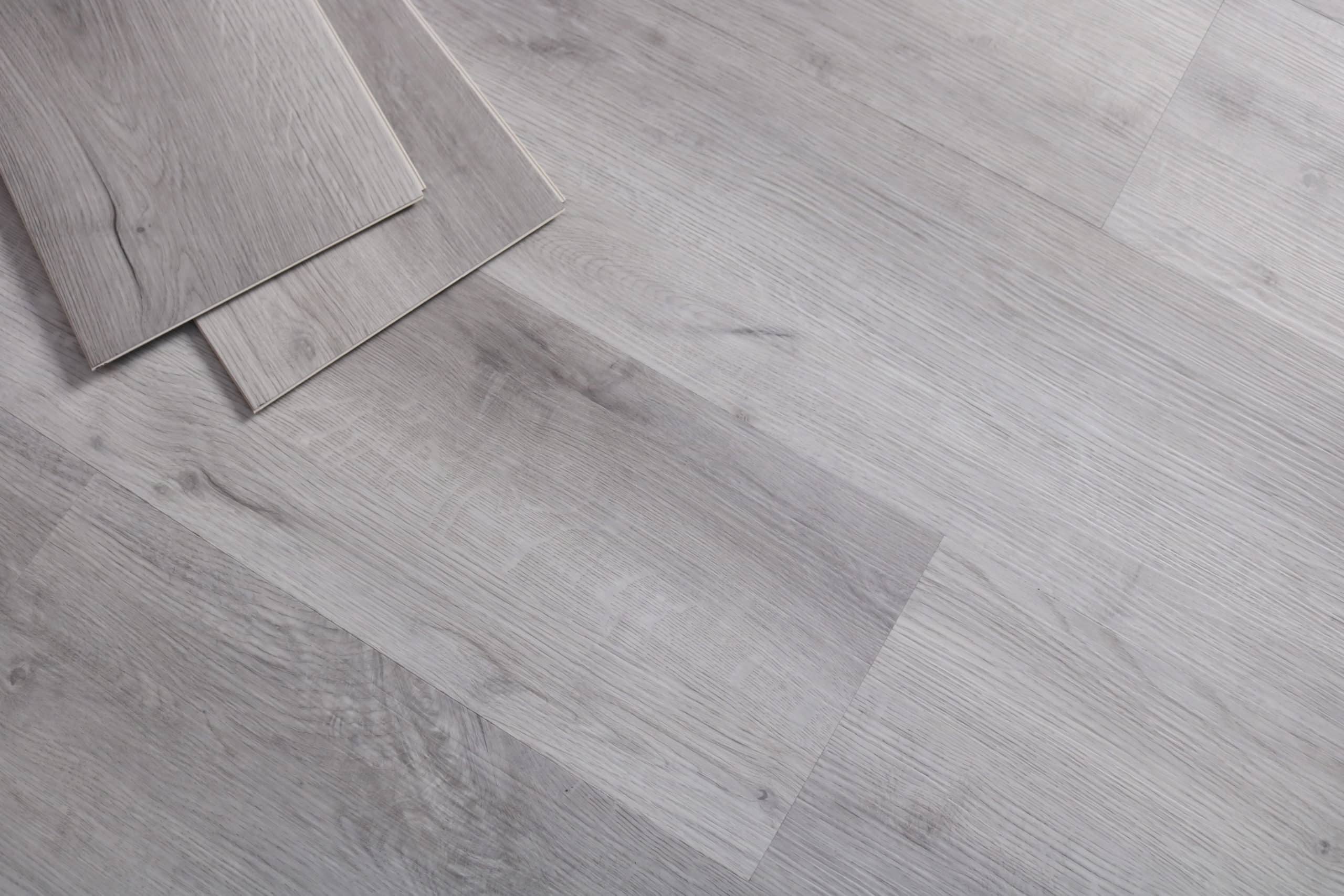MBM 08 – IRIDESCENT MIST - Natural Blackbutt Hybrid Flooring - Boston Hybrid Flooring Collections — Waterproof, Fire-Resistant, and Ultra-Durable