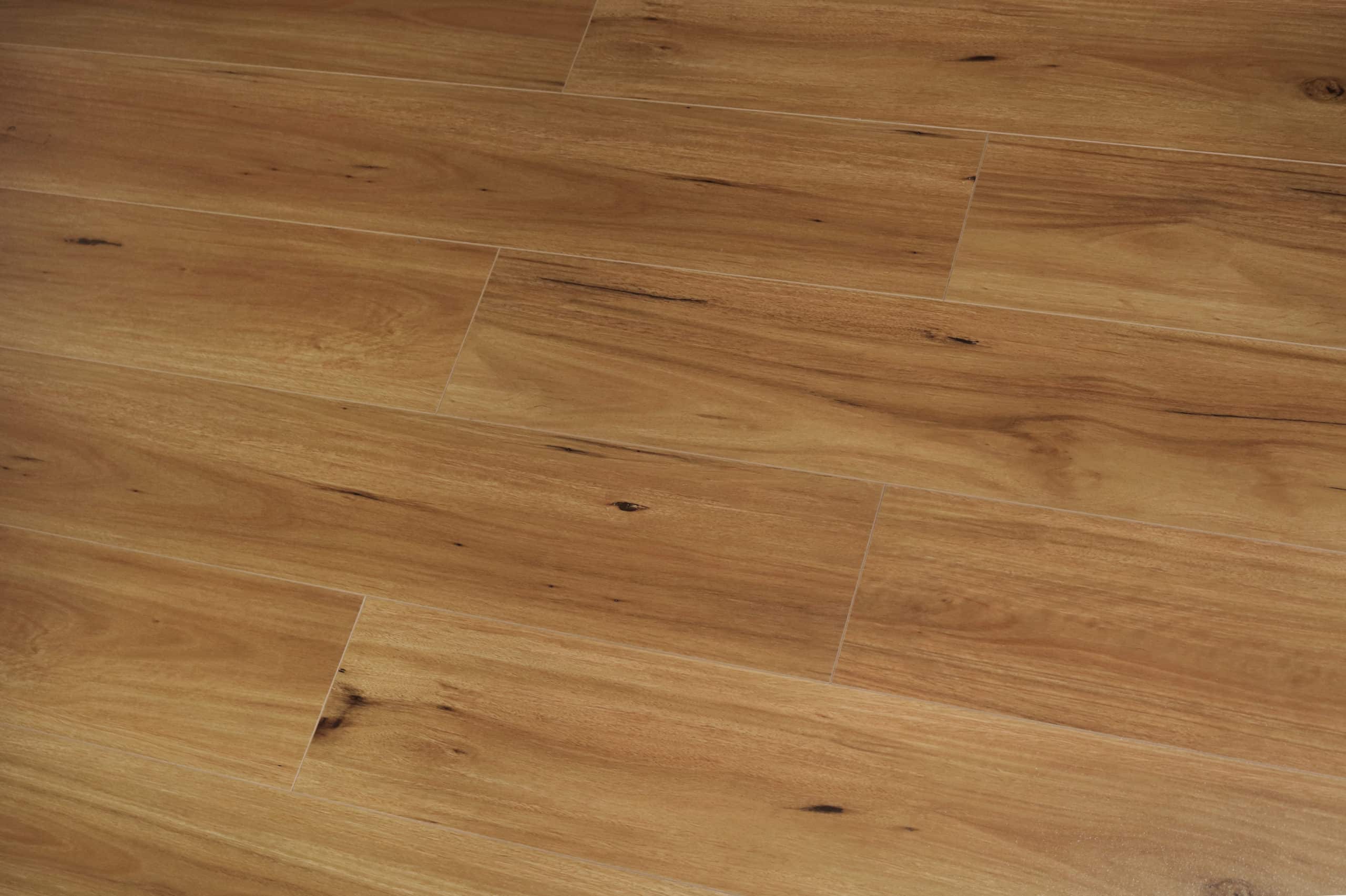 C 15 BLACKBUTT CLASSIC HYBRID FLOORING - BOSTON Classic Hybrid Flooring Collection — Golden Oak Finish, Water-Resistant & AC5 Surface Strength