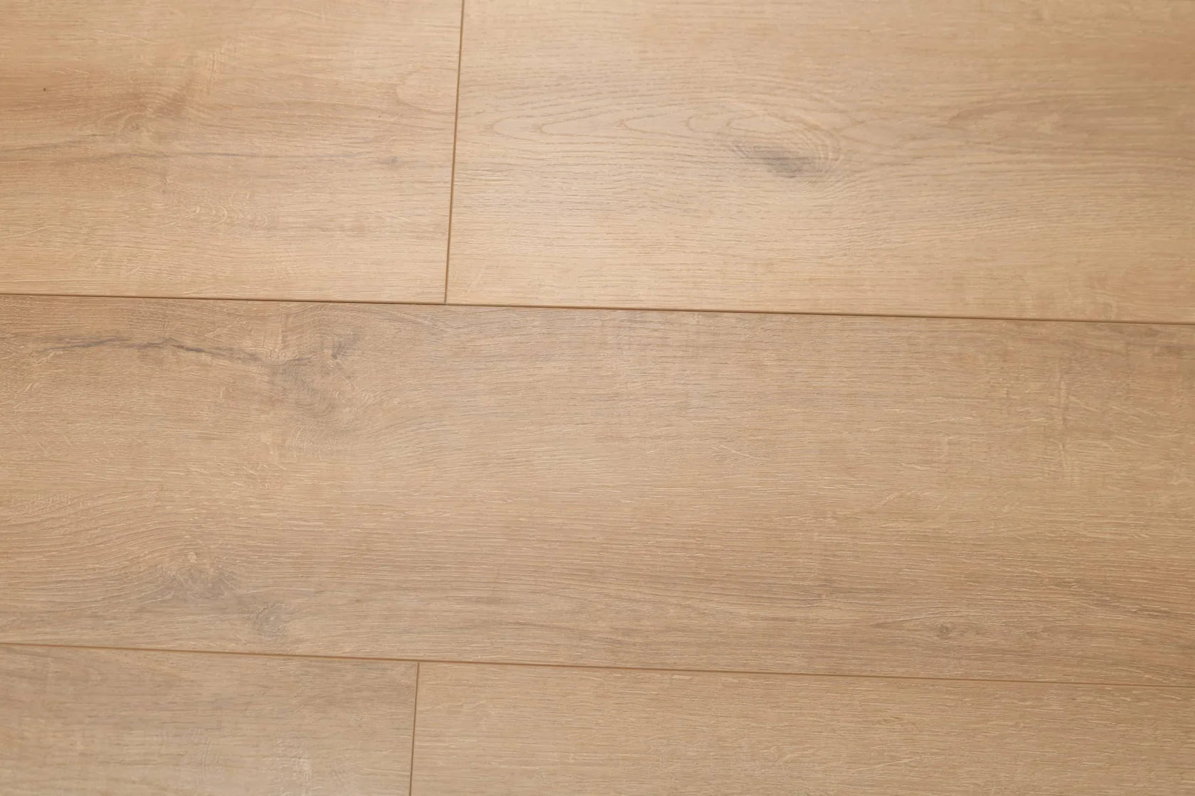 BOSTON Classic Hybrid Flooring Collection — C19 Oak Amber, Water-Resistant & AC5 Surface Rating