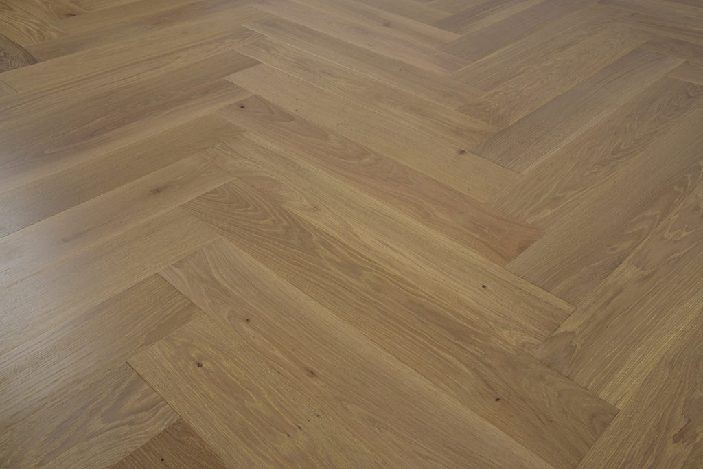 Roman Grey – European Oak Parquetry Herringbone