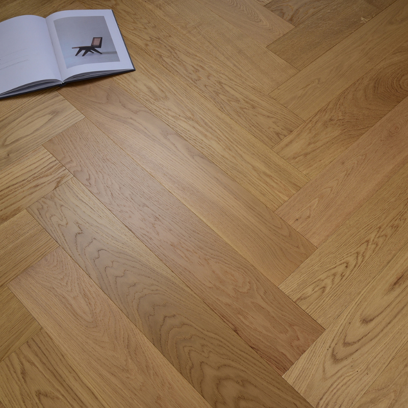 Smoked Natural – European Oak Parquetry Herringbone