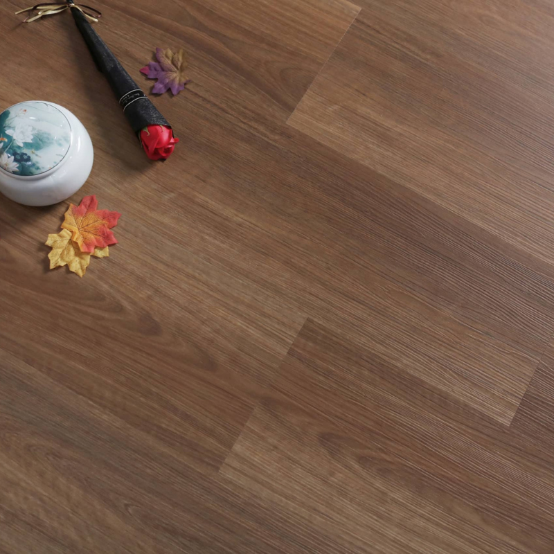 MBM 05 – TASMANIAN SPOTTED GUM - Boston Hybrid Flooring Collections