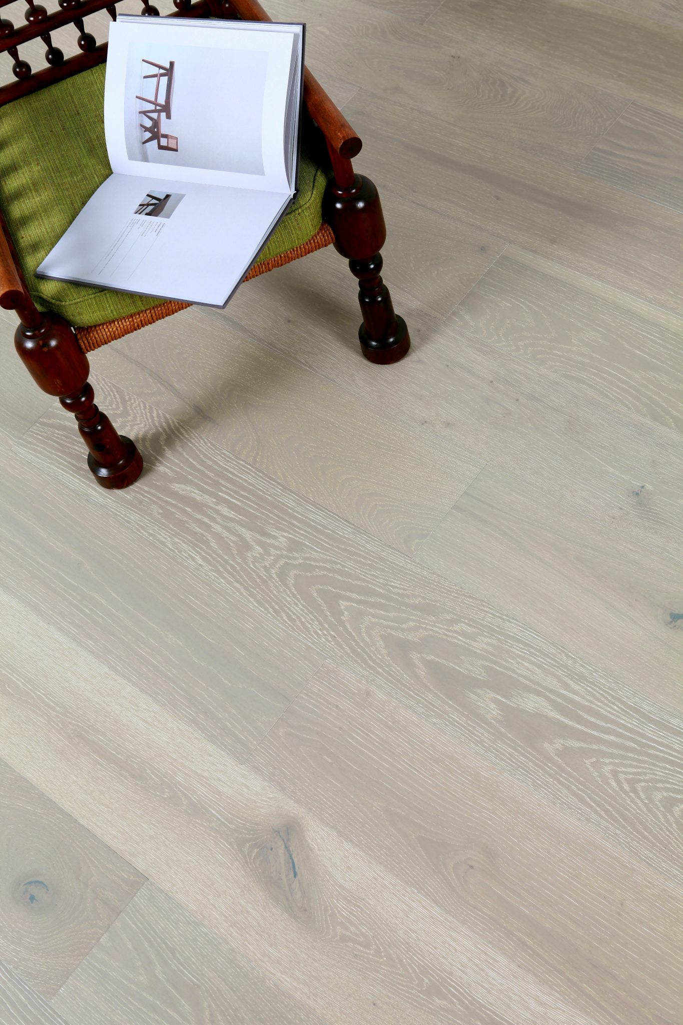 Landon Wash – Engineered European Oak Flooring