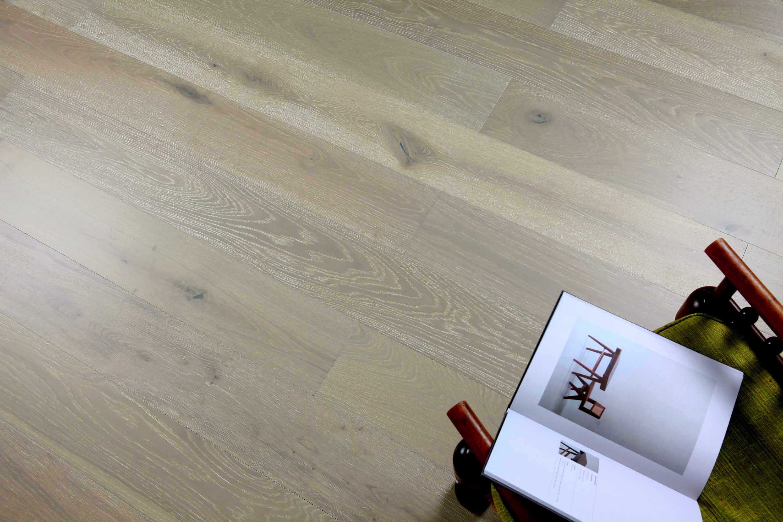 Landon Wash – Engineered European Oak Flooring