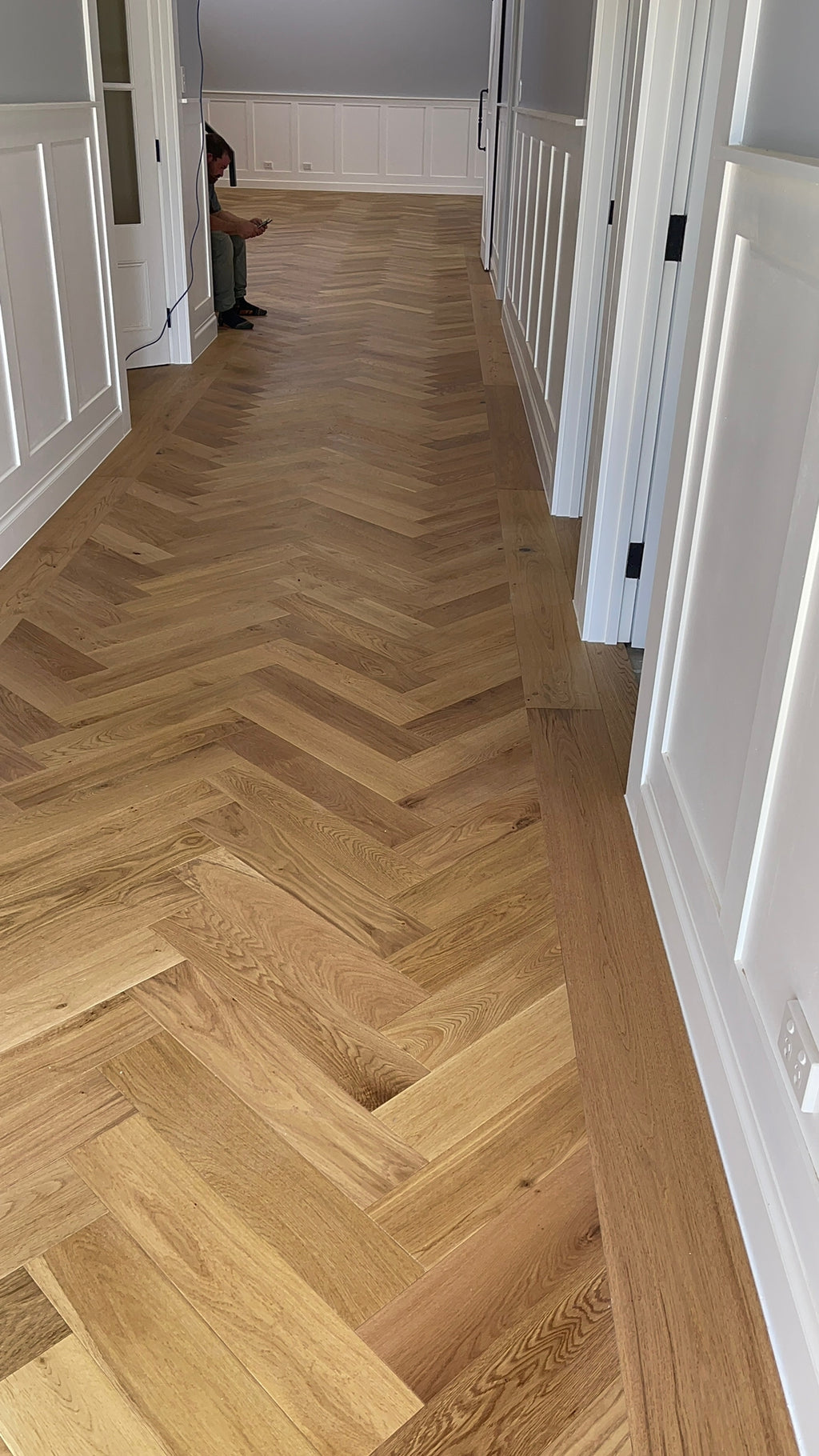 Natural Oak – European Oak Parquetry Herringbone